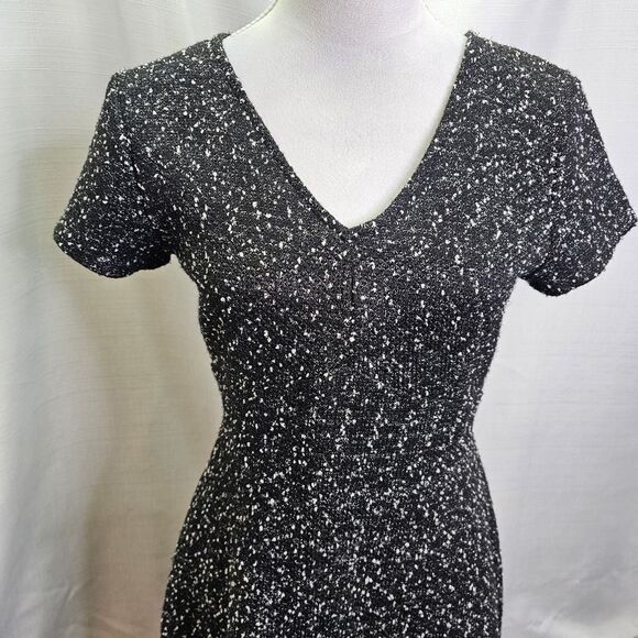 Hail3y:23 Black and White Tweed Style Fit and Flare Dress Size Small - Picture 4 of 9